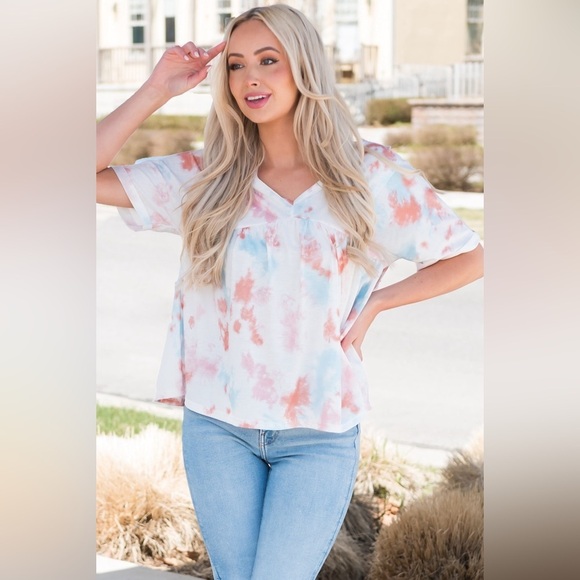 Summer Blossom Short Sleeve Blouse - Picture 4 of 5